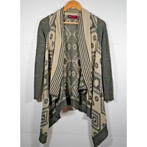 Say What? Cardigan Aztec Pattern Fits‎ Like a Small Grey and Cream